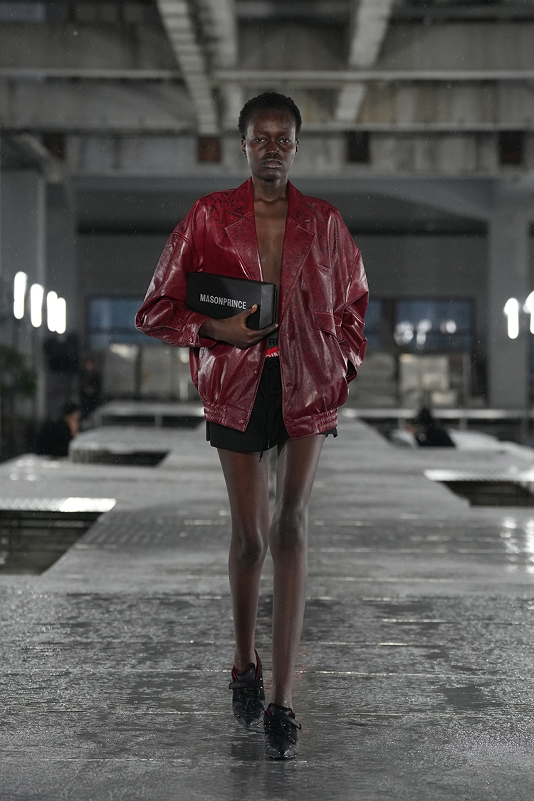 Look8