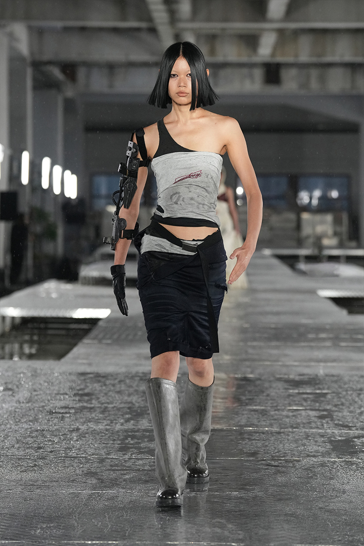 Look9