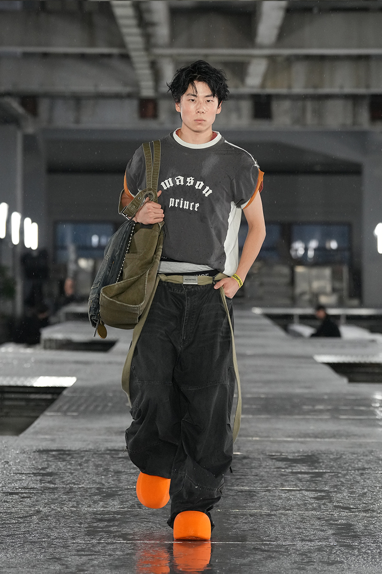 Look48