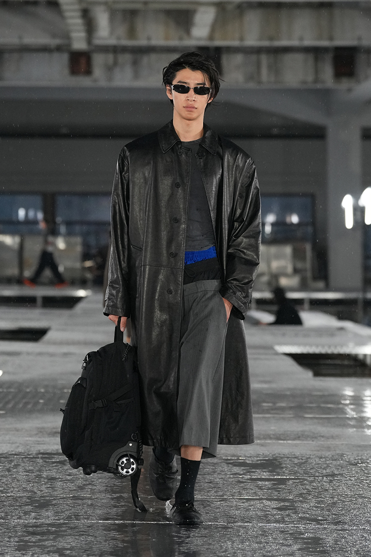 Look52