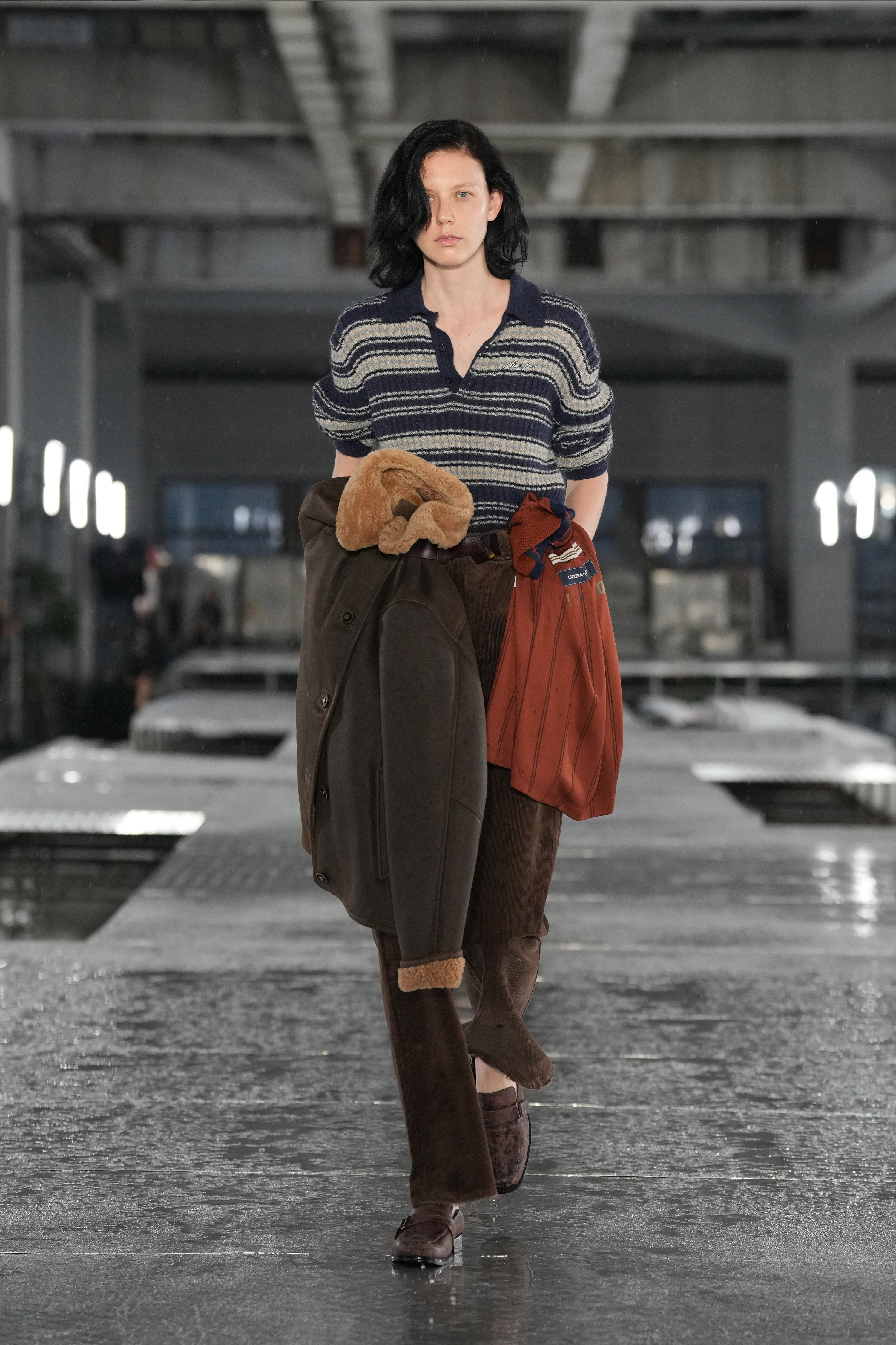 Look53